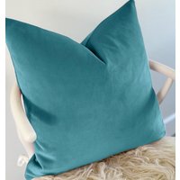 Plush Türkiser Samt Kissenbezug - Türkises Samtkissen Blaues Kissen Individuelles Waschbar von WillaSkyeHome