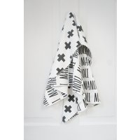 Decke - Personalisierte Reversible Bio-Baumwolle-Namen-Decke, Auf Bestellung, Jeden Namen Zur Verfügung, Schwarze Und Weiße Kreuze, Monochrom von WillbirdBaby
