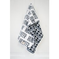 Decke - Personalisierte Reversible Minky Name Decke, Auf Bestellung Gefertigt, Jeder Verfügbar, Schwarz Und Weiß, Monochrom Decke - Personalisierte Reversible Minky Name Decke, Auf Bestellung Gefertigt, Jeder Verfügbar, Schwarz Und Weiß, Monochrom von WillbirdBaby