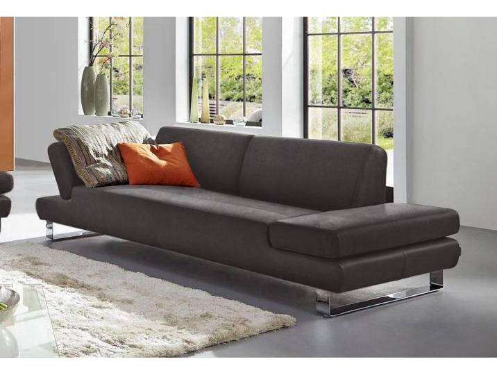3-Sitzer W.SCHILLIG taboo Designsofa mit hohem Sitzkomfort , braun (mocca s37), B:232cm H:76cm T:101cm, Flachgewebe S22 (100% Polyester);Stoff S37 (100% Polyester): Luxus-Microfaser in Lederoptik;Longlife Xtra-Leder Z59: Glattleder mit modischer Prägung. Hautstärke 0, 9 - 1, 1 mm;Longlife Xtra-Leder Z69: Das feinnarbige, gedeckte Softleder Z69 besticht durch seine außergewöhnliche Weichheit im trendigen »Vintage-Look«, Hautstärke 0, 9 - 1, 1 mm, Sofas, mit Übertiefe, inklusive Armlehnenverstellung von Willi-Schillig