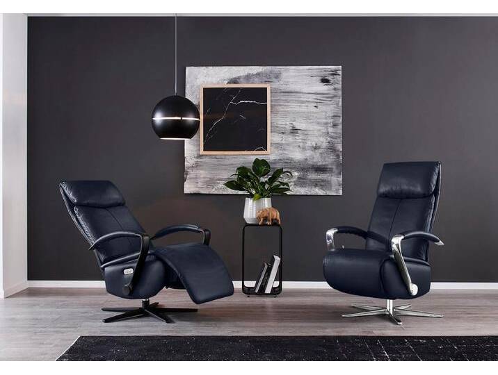 Relaxsessel W.SCHILLIG rumbaa , blau (blau z59), B:73cm H:115cm T:84cm, Longlife Xtra-Leder Z59: Glattleder mit modischer Prägung. Hautstärke 0, 9 - 1, 1 mm, Sessel, wahlweise mit Doppelmotor, in Größen S, M & L, mit 5-Sternfuß von Willi-Schillig