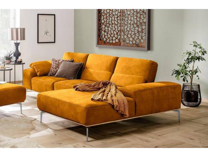 W.SCHILLIG Ecksofa run, Designsofa, bequem, L-Form, mit elegantem Holzsockel, Füße in Chrom glänzend, Breite 299 cm, gelb, brandy S37 von Willi-Schillig