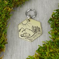 Handgestempelt Mountain Drive Pet Id Tag Personalisierter Hundeanhänger von WillisAndBella