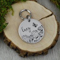Handgestempelte Tulpen Felder Haustier-Id-Tag Personalisiertes Hundehalsband Mit Blumenmuster von WillisAndBella