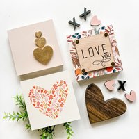 Valentinstag Mini Schild, Tiered Tablett Zeichen, Holzschild, Ideen, Geschenkideen, Schild von WillowBeeSigns