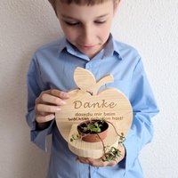 Abschiedsgeschenk Kita Schule Kindergarten Als Dankeschön Blumentopf Personalisiert Mit Namen Für Tagesmutter, Lehrer Und Erzieher von WinWegWOOD