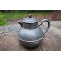 Antiker Zinnkrug Revere Von Benedikt Kleiner Milchkännchen Mit Deckel von WinterFinds