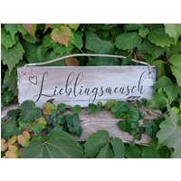 Holzschild Lieblingsmensch - Geschenk Für Partner, Liebe Freunde Und Andere Wertvolle Menschen | 261 von Wirbelwurm