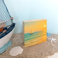 Strand Küste Meer Urlaub Möwen Holzblock Holzschild Holzbild "Segelboot" | 10x10x2cm Wohndeko Ferienhaus Bad Kleines Geschenk Strandliebe Strand Küste Meer Urlaub Möwen Holzblock Holzschild Holzbild "Segelboot" | 10x10x2cm Wohndeko Ferienhaus Bad Kleines Geschenk Strandliebe von WishcraftersDE