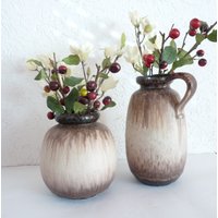 Ein Set Von Zwei Scheurich Keramik Vase, Fat Lava Vintage West Germany, Tropfende Schmelzvase Mit Griff von WithAScentOfCinnamon