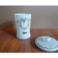 Vintage Fügel Milch Glas Mit Deckel, Küche Kanister, Badezimmer Aufbewahrung Jar von WithAScentOfCinnamon