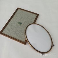 Zwei Vintage Bilderrahmen, Passende Bilderrahmen Aus Messing, Frame Set Zwei Vintage Bilderrahmen, Passende Bilderrahmen Aus Messing, Frame Set von WithAScentOfCinnamon