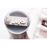 stanley Cup Topper Personalisiert Namensschild Quencher H2.0 40Oz Geburtstag Girlboss Tumbler Thermobecher Geschenk von WithLoveAliceDE