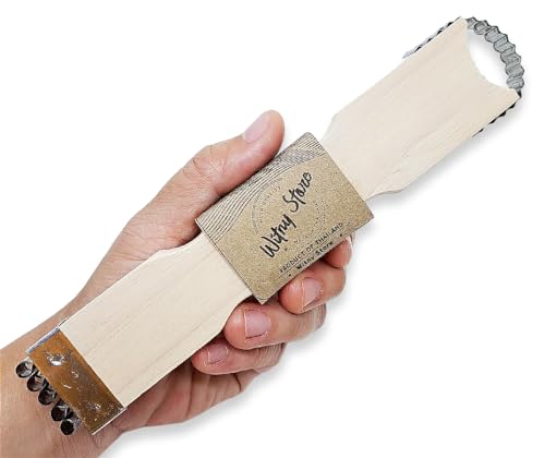WitnyStore Kokosnuss-Reibe – Vintage-Küchenwerkzeug – traditioneller thailändischer Stil, Mehrzweck-Handschaber und Schredder aus Holz für frisches oder Baby-Kokos-Fleisch – 17,8 x 3,8 x 1,3 cm von WitnyStore