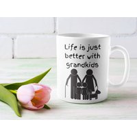 Life Is Just Better With Grandkids 11 Oz Kaffeetasse - Hochwertiges Geschenk Für Großeltern von WittyDoodads