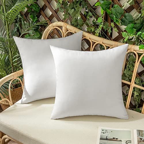 Woaboy 2er Set Outdoor Kissenbezüge Wasserfeste Kissen Wasserdicht Kissenhülle Dekohülle Sofakissen Moderne Couchkissen für Draußer Sofa Balkon Terrasse Garten 40 x 40 cm Weiß von Woaboy