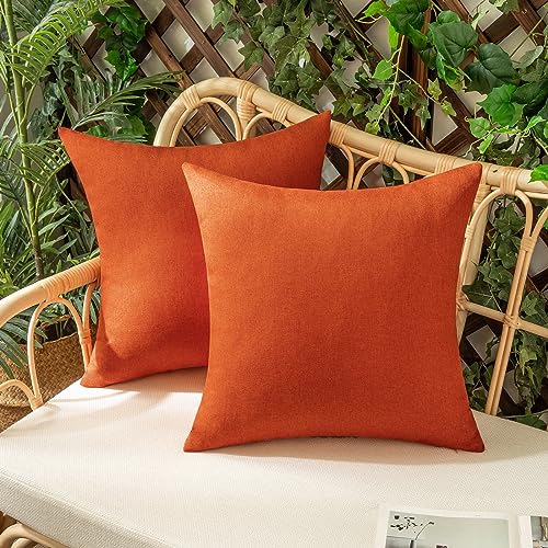 Woaboy 2er Set Outdoor Kissenbezüge Wasserfeste Kissen Wasserdicht Kissenhülle Dekohülle Sofakissen Moderne Couchkissen für Draußer Sofa Balkon Terrasse Garten 45 x 45 cm Orange von Woaboy