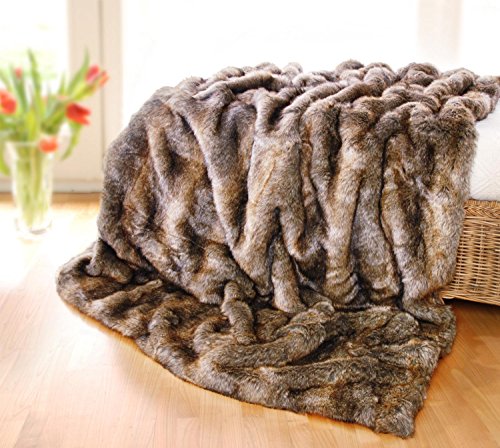 Felldecke Otter als Fellimitat in 5 Größen Webpelzdecke Kuscheldecke Tagesdecke oder Fellkissen (240 x 260 cm) von Felldecken Wohnen & Accessoires