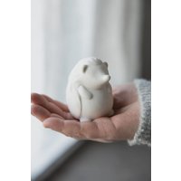 Herbstdeko Figur Igel Keramik Weiß Matt von WohnenSchenken