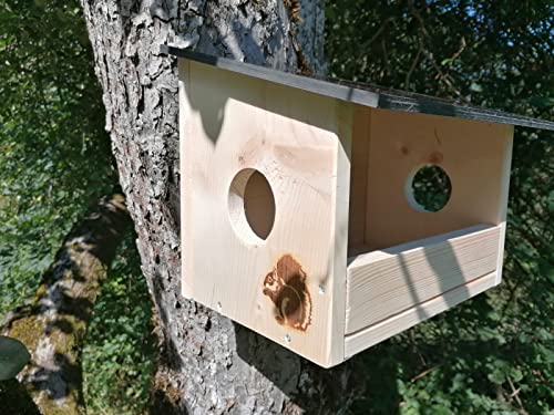 Woidwerk Manufaktur Eichhörnchenfutterhaus - Futterstation für Eichhörnchen von Hand gefertigt in Deutschland von Woidwerk Manufaktur