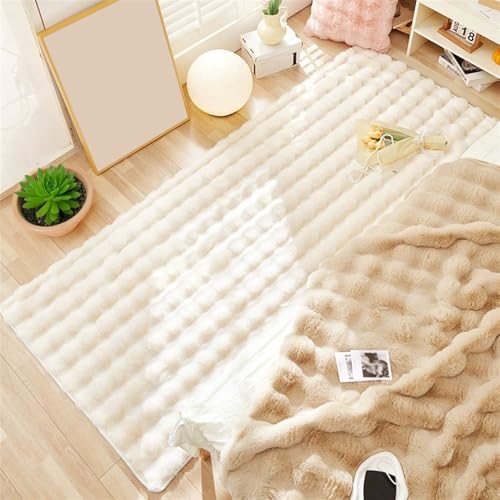 Wokuaile Wohnzimmer Teppich Hochflor Kunstfell Flauschig Waschbar rutschfest Teppich für Schlafzimmer Kinderzimmer Bettvorleger Beige, 70 x 180 cm Wokuaile Wohnzimmer Teppich Hochflor Kunstfell Flauschig Waschbar rutschfest Teppich für Schlafzimmer Kinderzimmer Bettvorleger Beige, 70 x 180 cm von Wokuaile