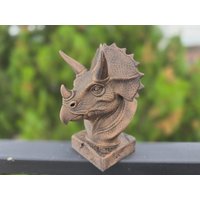 Handbemalte Büste - Triceratops | Art.nr. B-Mp-Tri-Tb von WolfArtworksDE