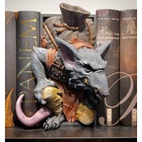 Handbemaltes Book Nook - Ratte | Art.nr. Bk-mm-R-R von WolfArtworksDE