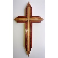 Kreuz Holzkreuz Schichtholzkreuz Holzkruzifix Kruzifixholz Handgemachtes Religiöses Wohnkultur Spiritualität Kreuz Holzkreuz Schichtholzkreuz Holzkruzifix Kruzifixholz Handgemachtes Religiöses Wohnkultur Spiritualität von WolfcreekWoodcrafts