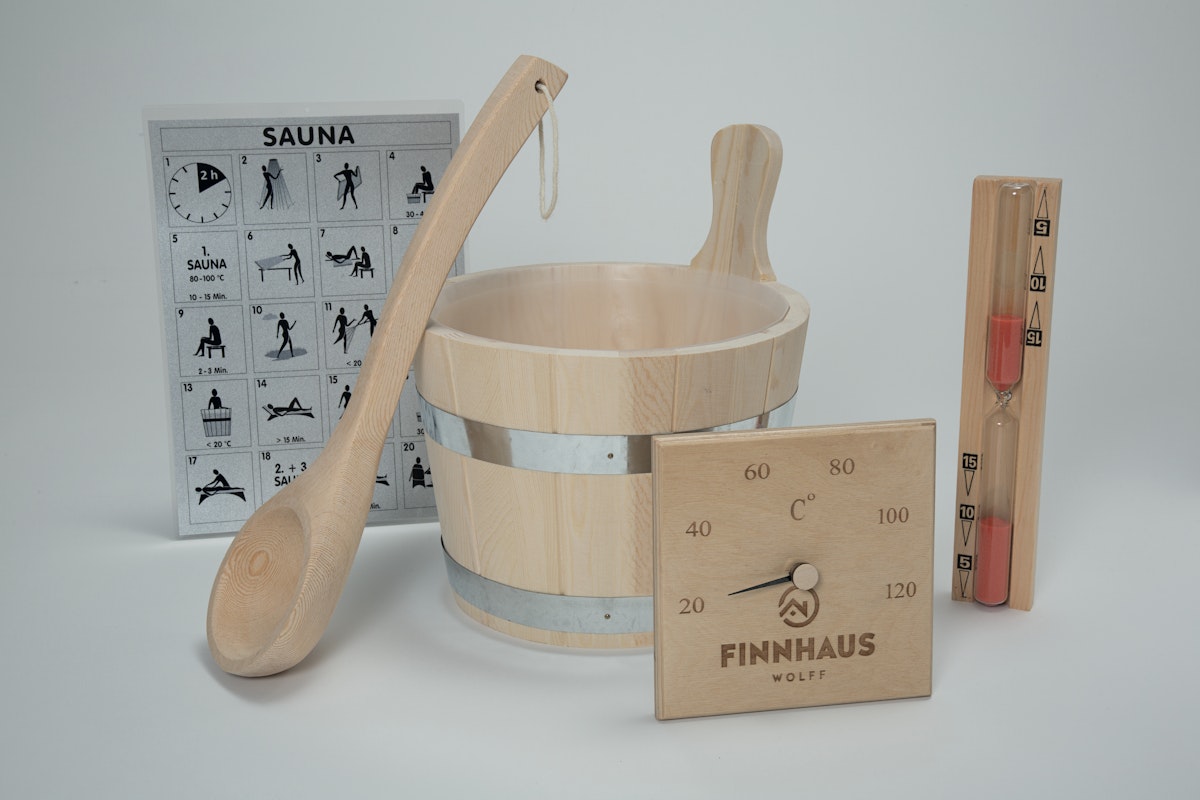 Wolff Finnhaus Saunaset 5-teilig aus Holz Wolff Finnhaus Saunaset 5-teilig aus Holz von Wolff Finnhaus