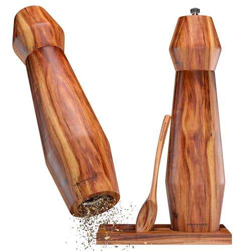 Wolfgangs Salz und Pfeffermühle Groß aus Holz - Edles Gewürzmühlen Set mit Keramikmahlwerk für jede Mahlgröße - Pfeffer und Salzmühle Holz - Pfeffer Mühle mit Extra Untersetzer + Löffel von Wolfgangs
