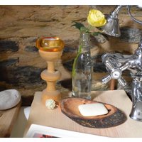 Holz-Seifenschale Aus Pefc Zertifiziertem Schwarzdornholz, Perfekt Für Handgefertigte Seifen Und So Manches Mehr. Unikat, Handgefertigt von WolfsHolzschmiede