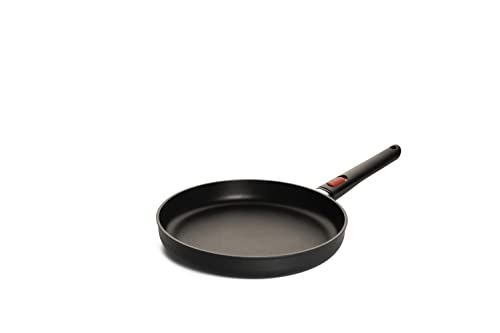 Woll Eco Lite QXR Flachpfanne - Induktiv - Ø 28 cm, 5 cm hoch, mit abnehmbarem Stiel - Geeignet für alle Herdarten, PFAS-frei,100% recyceltes Aluminium, backofenfest, schwarz Woll Eco Lite QXR Flachpfanne - Induktiv - Ø 28 cm, 5 cm hoch, mit abnehmbarem Stiel - Geeignet für alle Herdarten, PFAS-frei,100% recyceltes Aluminium, backofenfest, schwarz von Woll