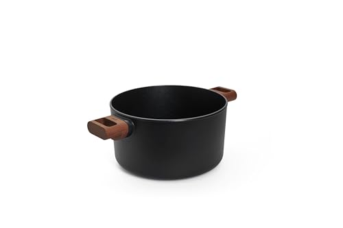 Woll Eco Logic QXR Topf, Ø 24 cm, 14 cm hoch, 4.5 Liter, mit 2 Holz-Seitengriffen - Geeignet für alle Herdarten, PFAS-frei, Antihaft-Versiegelung, Aluminiumguss, backofenfest, schwarz Woll Eco Logic QXR Topf, Ø 24 cm, 14 cm hoch, 4.5 Liter, mit 2 Holz-Seitengriffen - Geeignet für alle Herdarten, PFAS-frei, Antihaft-Versiegelung, Aluminiumguss, backofenfest, schwarz von Woll