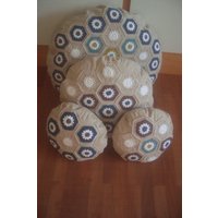 Runde Kissen Mit Bunten Grannys in 3 Größen Runde Kissen Mit Bunten Grannys in 3 Größen von Wolleladen