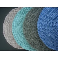 Tischset - 37 cm Platzset Tischdeko Gehäkelt Maritim Handarbeit 4 Farben Zur Wahl Tischset - 37 cm Platzset Tischdeko Gehäkelt Maritim Handarbeit 4 Farben Zur Wahl von Wolleladen