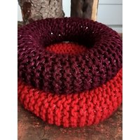 strickkränze - in 2 Rottönen Mit Glitzer Und Pailetten Türkranz Tischkranz Selbst Dekorieren 27 cm strickkränze - in 2 Rottönen Mit Glitzer Und Pailetten Türkranz Tischkranz Selbst Dekorieren 27 cm von Wolleladen