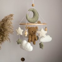 Boucle Krippe Baby Mobile Mit Braunbär Mond Und Sterne Neutral Junge Mädchen Dusche Geschenk Kinderzimmer Dekor Boucle Krippe Baby Mobile Mit Braunbär Mond Und Sterne Neutral Junge Mädchen Dusche Geschenk Kinderzimmer Dekor von WonderBabyDecor