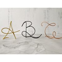 Benutzerdefinierte Draht-Initiale | A-Z Metallbuchstabe Für Tischplatte Shelf Wire Sign Hochzeit Initial Zeichen Kinderzimmer Deko von WonderWireDesign