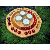 Adventskranz & Adventskalender in Einem. Wiederverwendbares Eichenholz. Oktagon. Inkl. Murmeln + Teelichter | Gläser Kerzen. Sofortversand von WoodArtElements