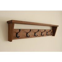 Wandgarderobe Aus Massivholz Mit Aufbewahrung, Regaleingang Wandgarderobe Aus Massivholz Mit Aufbewahrung, Regaleingang von WoodDecorPW