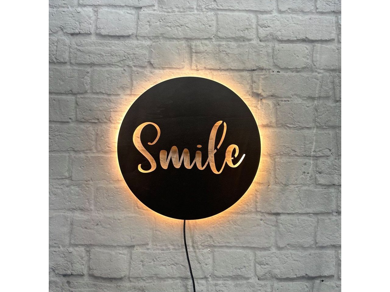 WoodFriends Wandbild Smile Holzschild Schriftzug mit LED Beleuchtung Geburtstagsgeschenk von WoodFriends