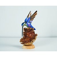 Blaue Kolibri Statue, Bemalte Skulptur, Holz Schnitzende Figur, Handgemacht, Kunstwerk, Vogel Colibri, Geburtstagsgeschenk, Weihnachtsgeschenk Blaue Kolibri Statue, Bemalte Skulptur, Holz Schnitzende Figur, Handgemacht, Kunstwerk, Vogel Colibri, Geburtstagsgeschenk, Weihnachtsgeschenk von WoodGlassDecor