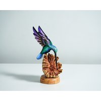 Grüne Kolibri Statue, Bemalte Skulptur, Holz Schnitzende Figur, Vogel Handgefertigt, Colibri, Tischdekoration, Weihnachtsverzierungen Grüne Kolibri Statue, Bemalte Skulptur, Holz Schnitzende Figur, Vogel Handgefertigt, Colibri, Tischdekoration, Weihnachtsverzierungen von WoodGlassDecor