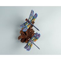 Hängende Blaue Libelle Skulptur, Wandkunst, Holzschnitzerei, Dekorative, Einzigartige Figur, Kunstwerk, Walddekor, Unkrautgeschenke Hängende Blaue Libelle Skulptur, Wandkunst, Holzschnitzerei, Dekorative, Einzigartige Figur, Kunstwerk, Walddekor, Unkrautgeschenke von WoodGlassDecor