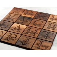 Personalisierte Untersetzer Set, Bis Zu % 50 Rabatte Für Großbestellungen, Hochzeitsdusche Gefälligkeiten Trauzeugen, Gravierte Holzuntersetzer von WoodLuckEngraved