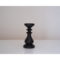 Schwarzer Holz Kerzenhalter Rustikaler Kerzenständer Moderner Deko Gedrechselte Holzsäule Rustikale Hochzeitsdekoration Mittelstück Design von WoodVinLV