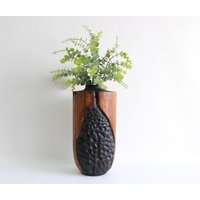 Große Holzvase Handgefertigt, Rustikale Yakisugi Bodenvase Für Wohnzimmer, Ikebana Vase von WoodenDreamsByPukas