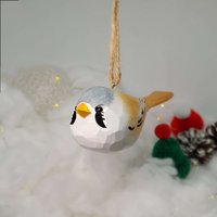 Bartmeise Hängende Weihnachtsornamente Holz Handgeschnitzt Bemalter Vogel von WoodenIslands