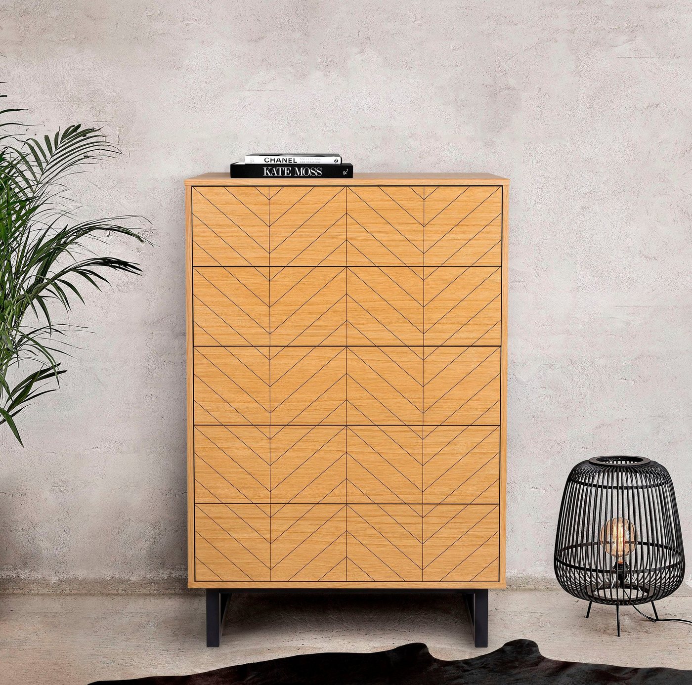 Woodman Kommode, im skandinavischen Design, mit besonderem Print von Woodman