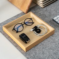 Hölzerner Catchall Tablett Organizer, Holz Schreibtisch Tablett, Valet Büro Schmuck Uhrentablett, Catch All von WoodsUpp